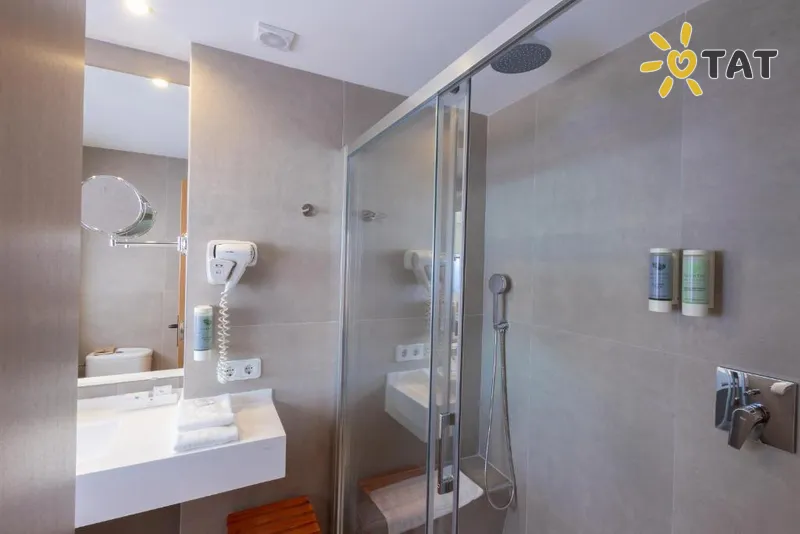 Фото отеля Valentin Reina Paguera - Adults Only 4* о. Майорка Испания номера