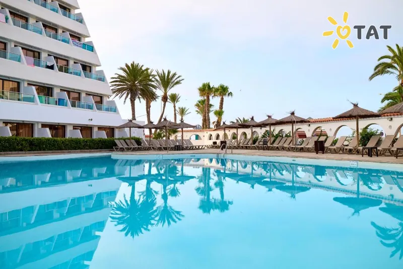 Фото отеля Alua Golf Trinidad 4* Андалусия Испания экстерьер и бассейны