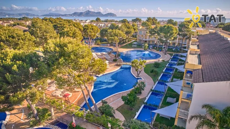 Фото отеля Zafiro Mallorca 4* о. Майорка Испания экстерьер и бассейны