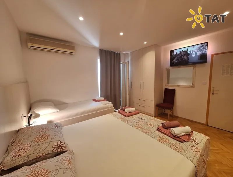 Фото отеля Elza Villa 3* Makarska Kroatija išorė ir baseinai