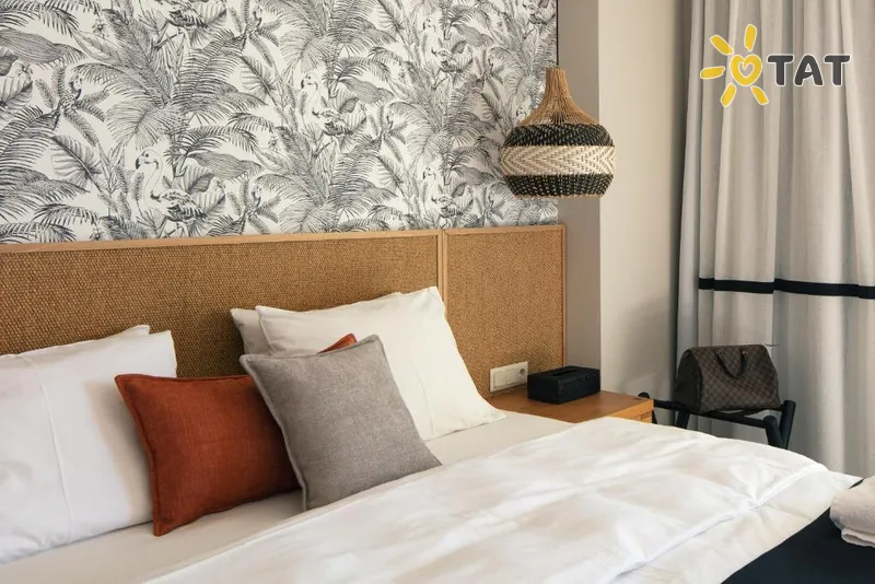 Фото отеля Chapter 02 Gallery Suites 4* о. Крит – Ираклион Греция экстерьер и бассейны