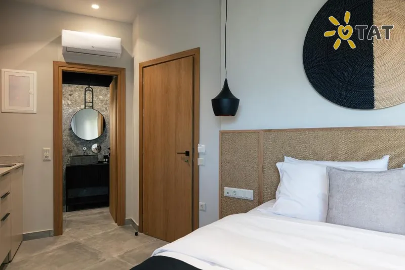 Фото отеля Chapter 02 Gallery Suites 4* о. Крит – Ираклион Греция экстерьер и бассейны
