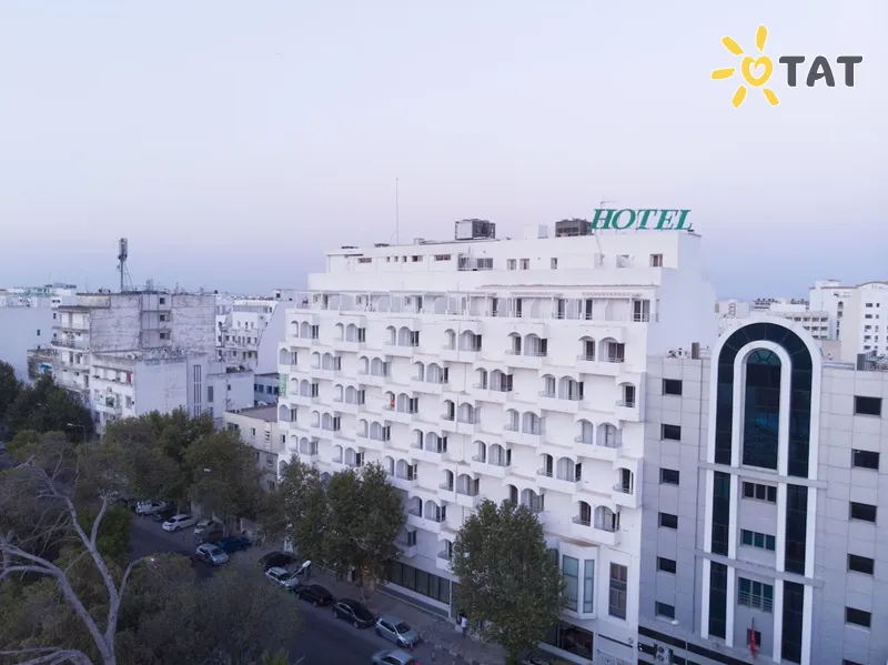 Фото отеля Ambassadeurs Hotel 3* Тунис Тунис экстерьер и бассейны