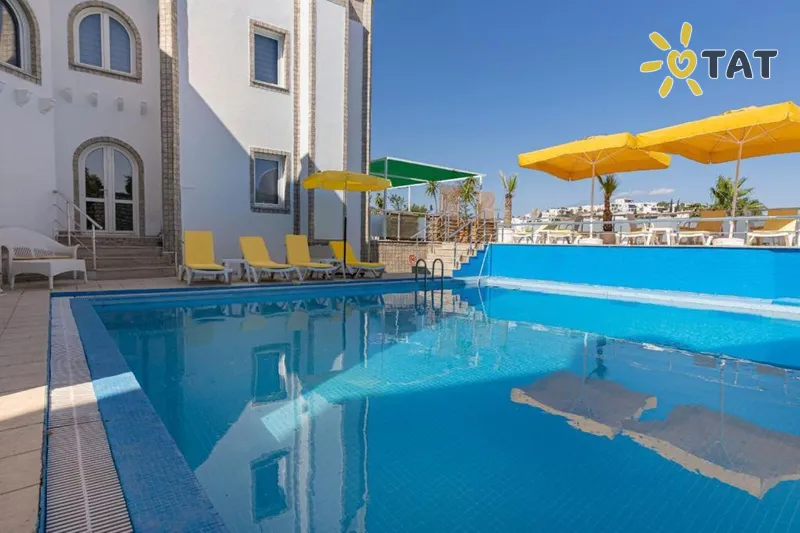 Фото отеля Hola Bodrum 3* Бодрум Турция экстерьер и бассейны