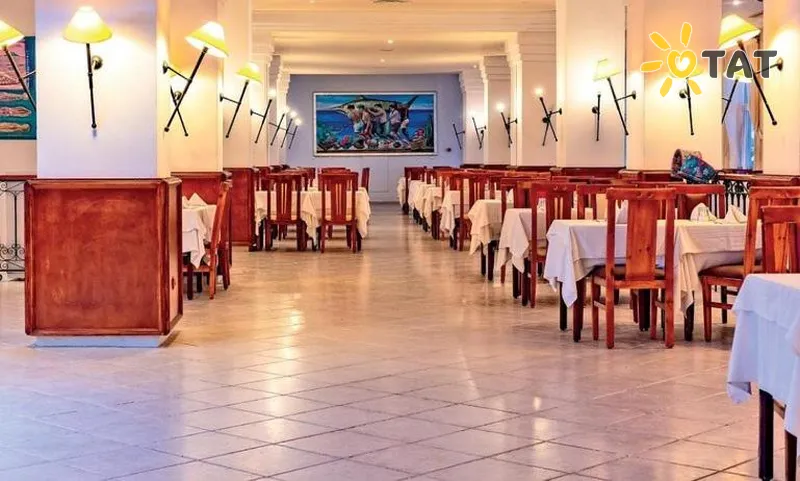 Фото отеля Cap Bon Kelibia Beach Hotel & Spa 4* Хаммамет Тунис бары и рестораны