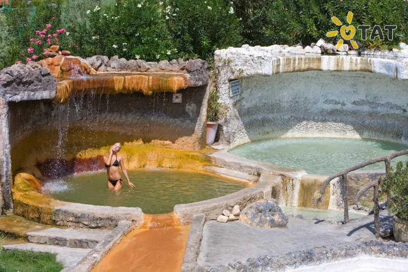 Фото отеля Colossae Thermal & Spa Hotel 5* Памуккале Турция экстерьер и бассейны