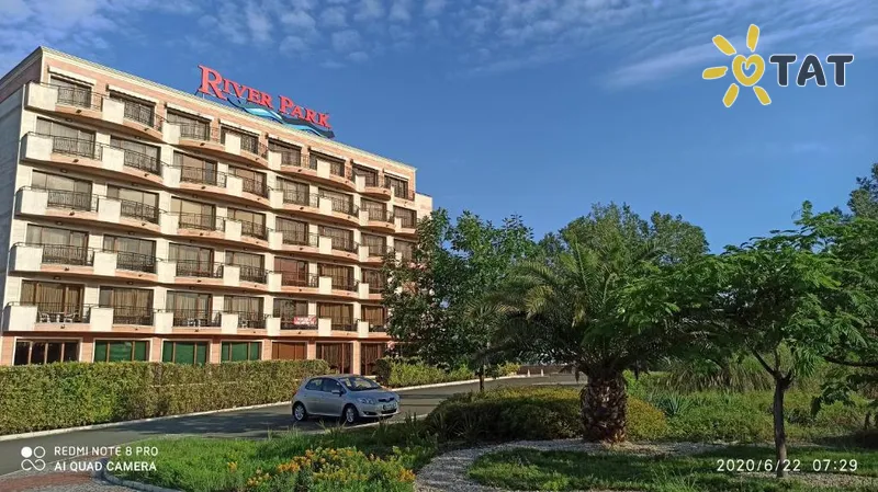Фото отеля River park 3* Saulainā pludmale Bulgārija ārpuse un baseini