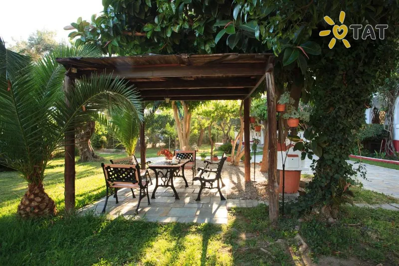 Фото отеля Castello Verde Plakias 3* par. Krēta - Retimno Grieķija ārpuse un baseini