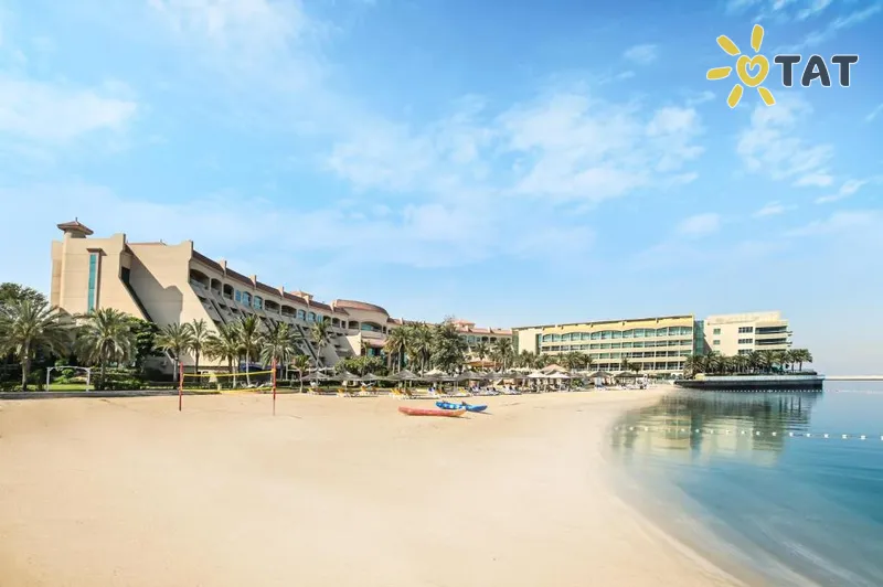 Фото отеля Al Raha Beach Resort & Spa 5* Abu dabī AAE pludmale