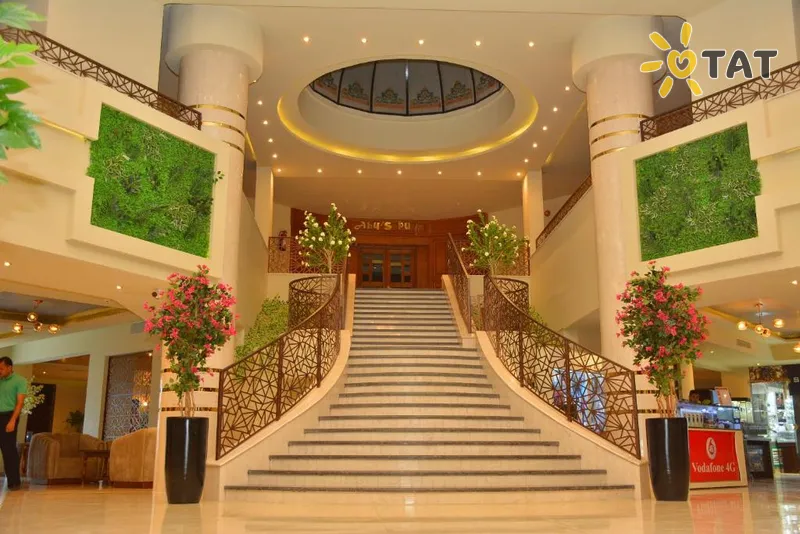 Фото отеля Aladdin Beach Resort 4* Хургада Египет лобби и интерьер