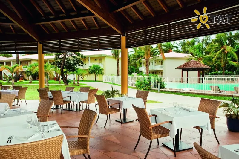 Фото отеля Le Recif Hotel 3* apie. Reinjona Prancūzija barai ir restoranai