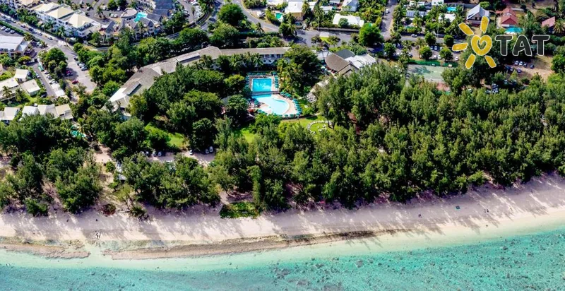 Фото отеля Relais de L'Hermitage 3* apie. Reinjona Prancūzija išorė ir baseinai