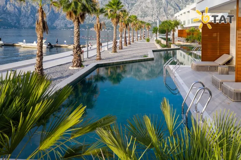 Фото отеля Hyatt Regency Kotor Bay Resort 5* Kotoras Juodkalnija išorė ir baseinai