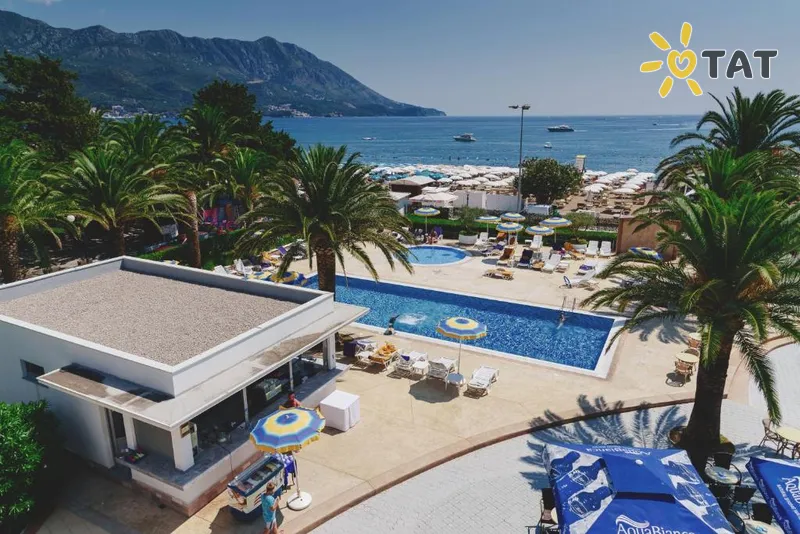 Фото отеля Montenegro Beach Resort 4* Becici Melnkalne ārpuse un baseini