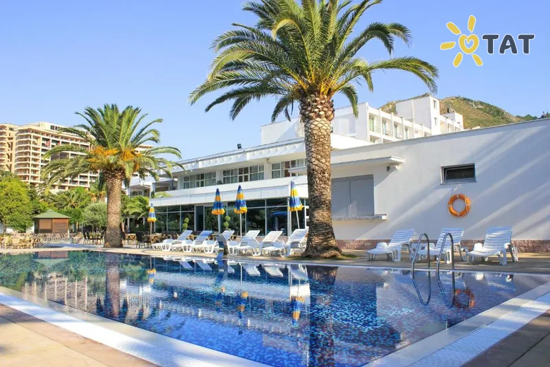 Фото отеля Montenegro Beach Resort 4* Becici Melnkalne ārpuse un baseini