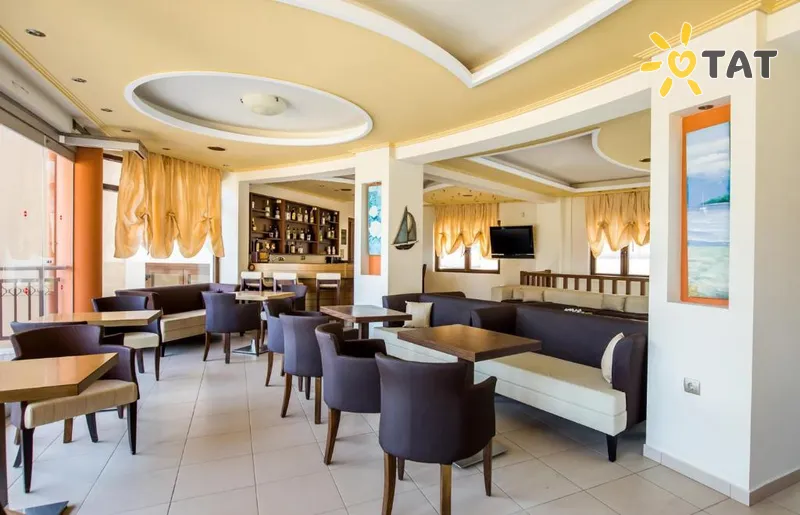 Фото отеля Four Seasons Hotel 3* Tasas Graikija barai ir restoranai