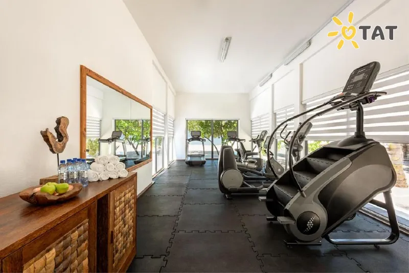 Фото отеля Kuredhivaru Resort & Spa Maldives 5* Nunu atols Maldīvija sports un atpūta