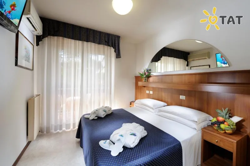Фото отеля Vina de Mar Hotel 3* Lignano Itālija cipariem