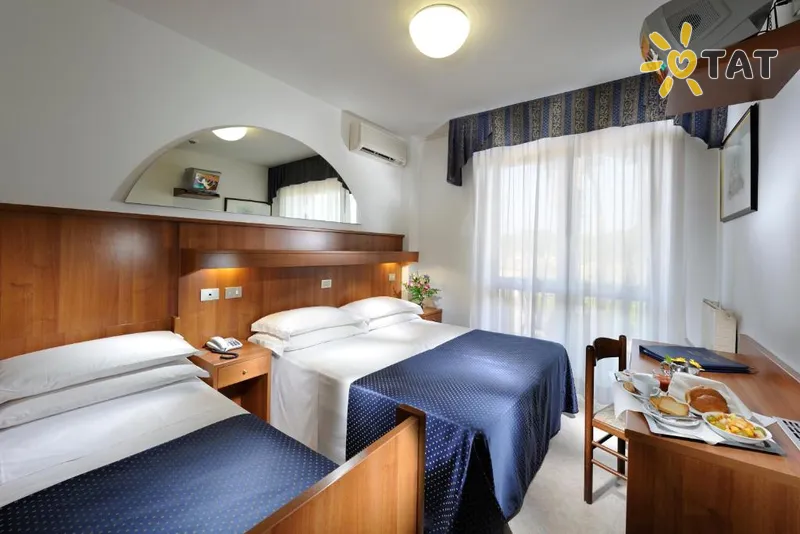 Фото отеля Vina de Mar Hotel 3* Lignano Itālija cipariem