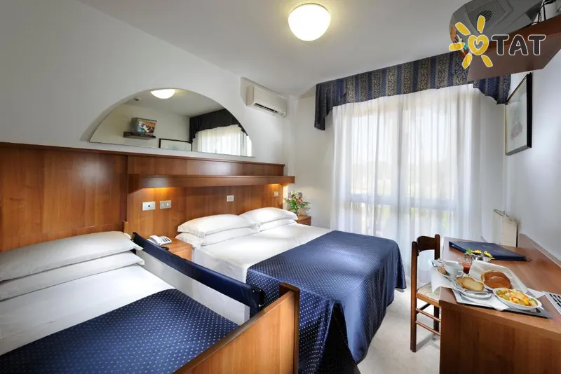 Фото отеля Vina de Mar Hotel 3* Lignano Itālija cipariem