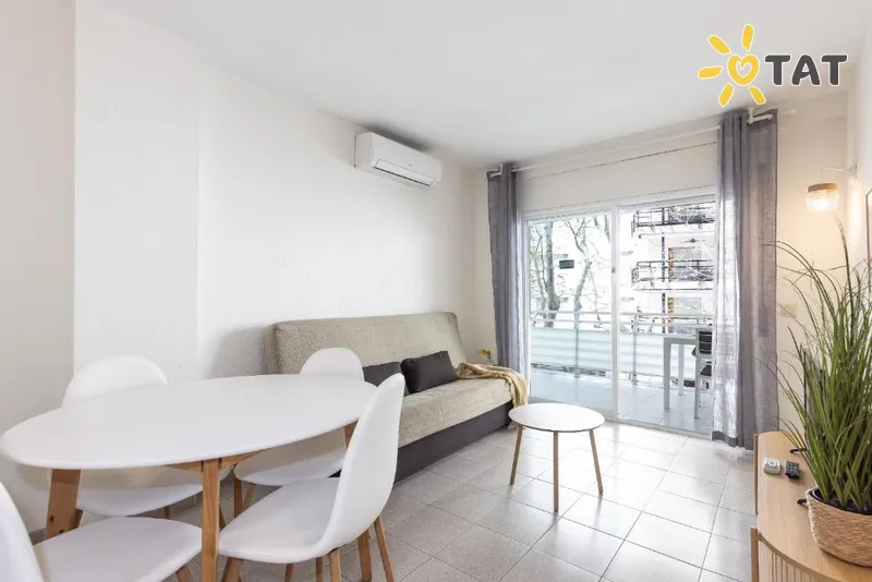 Фото отеля UHC Ruisenores Apartamento 3* Коста Дорада Испания