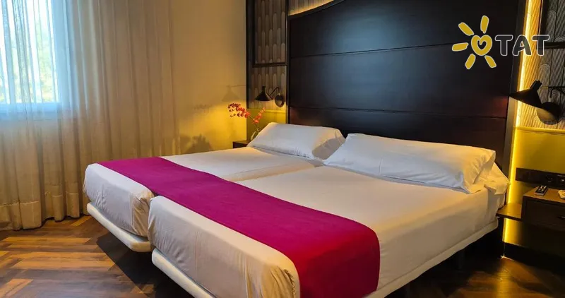 Фото отеля Vertice Sevilla Aljarafe 4* Севилья Испания