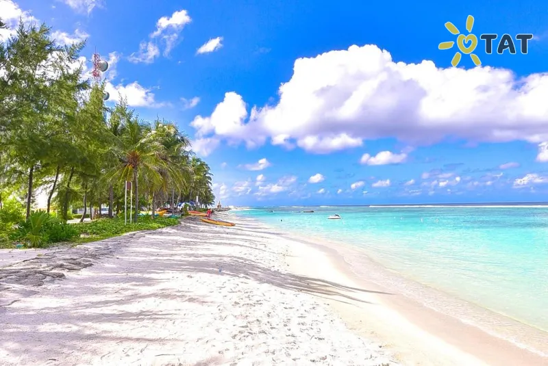 Фото отеля Huvan Beach Hotel at Hulhumale 3* Северный Мале Атолл Мальдивы пляж