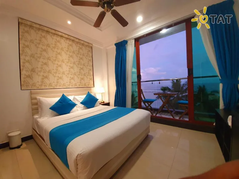 Фото отеля Huvan Beach Hotel at Hulhumale 3* Северный Мале Атолл Мальдивы номера