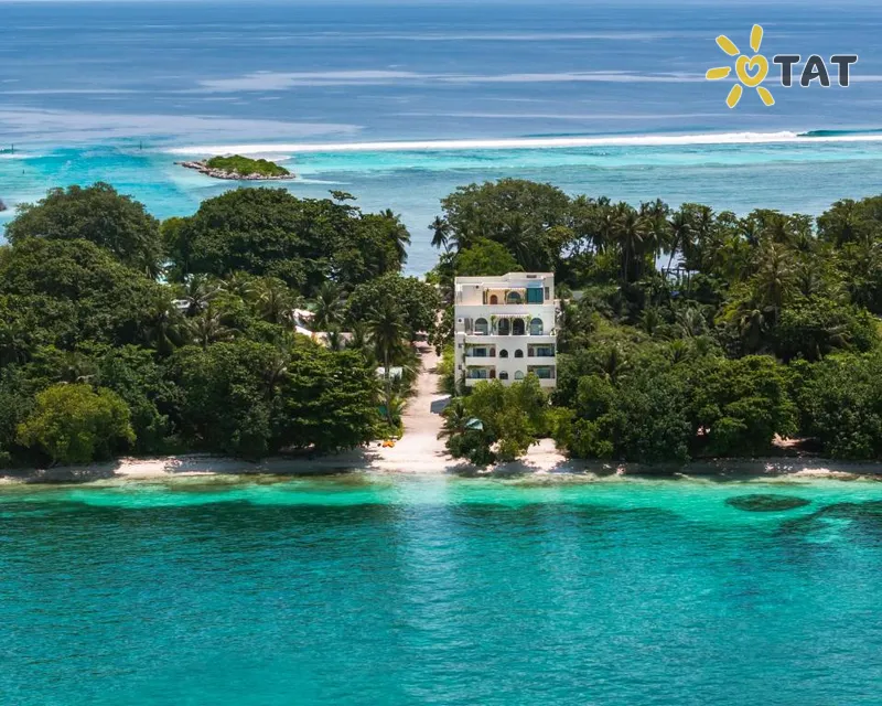 Фото отеля Isla Retreat 4* Баа Атолл Мальдивы экстерьер и бассейны