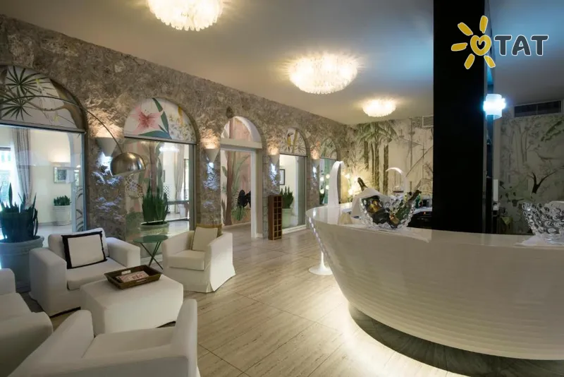 Фото отеля Augustus Hotel & Resort 5* Форте-дей-Марми Италия лобби и интерьер