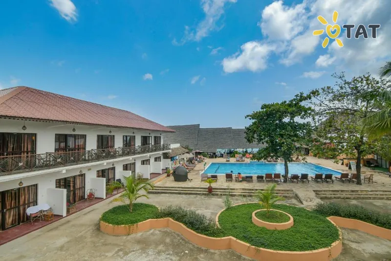 Фото отеля Amaan Bungalows Beach Resort 3* Nungwi Tanzanija išorė ir baseinai