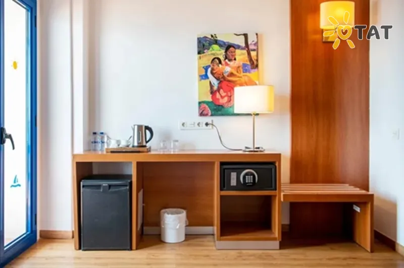 Фото отеля Tahiti Playa Hotel & Suites 4* Коста Дель Маресме Испания номера