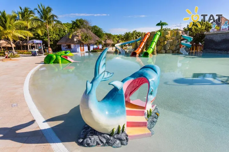 Фото отеля Family Selection at Grand Palladium Kantenah Resort & Spa 5* Plaja del Karmena Meksika akvaparks, slidkalniņi