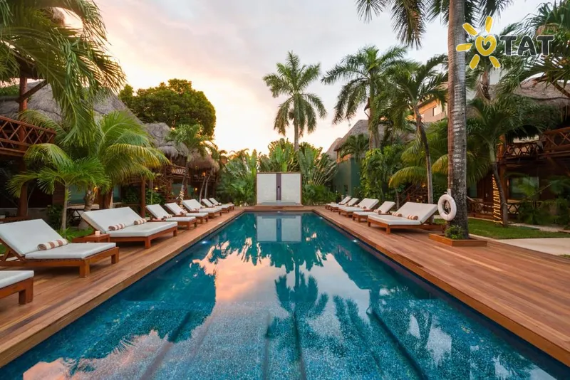 Фото отеля Magic Blue Boutique Hotel 4* Плая дель Кармен Мексика экстерьер и бассейны