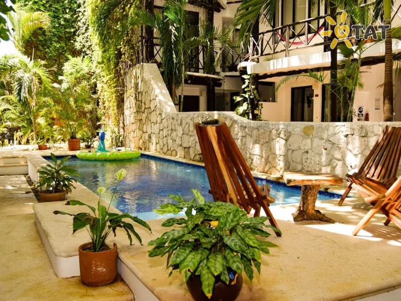 Фото отеля Siesta Fiesta Hotel 2* Плая дель Кармен Мексика экстерьер и бассейны