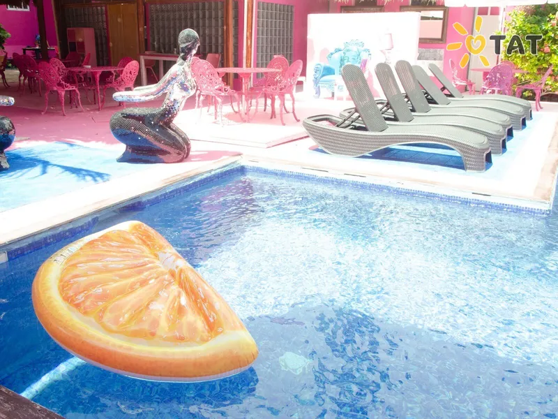 Фото отеля Mala Vecindad Playa Hotel 3* Plaja del Karmena Meksika ārpuse un baseini