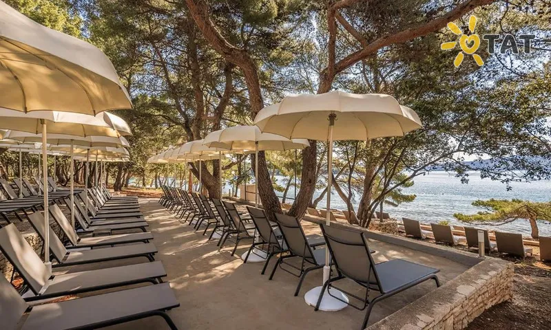 Фото отеля Aminess Younique Senses Resort 3* о. Хвар Хорватия пляж