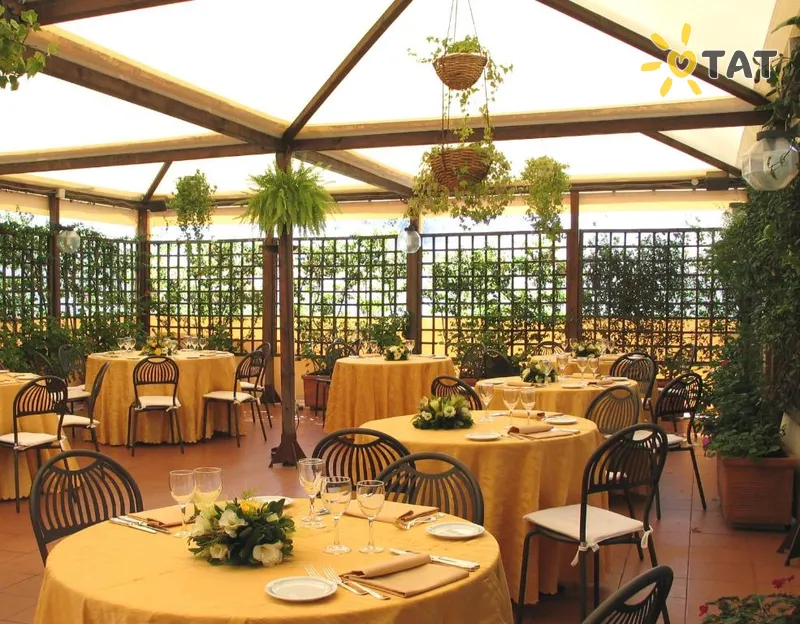 Фото отеля Pineta Palace Hotel 4* Roma Itālija bāri un restorāni