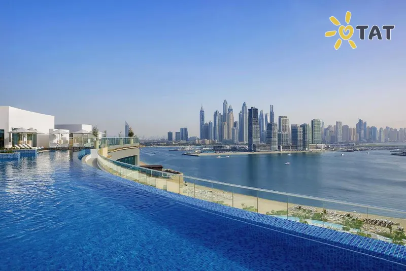 Фото отеля NH Collection Dubai The Palm 5* Дубай ОАЭ экстерьер и бассейны