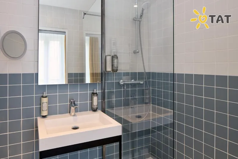 Фото отеля Timhotel Paris Gare du Nord 3* Париж Франция номера