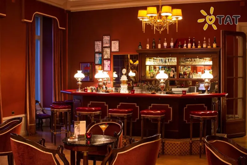 Фото отеля Grand Beau Rivage Interlaken Hotel 5* Interlakena Šveice bāri un restorāni