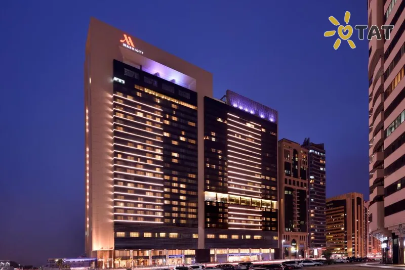 Фото отеля Marriott Executive Apartments Downtown Abu Dhabi 4* Абу Даби ОАЭ экстерьер и бассейны