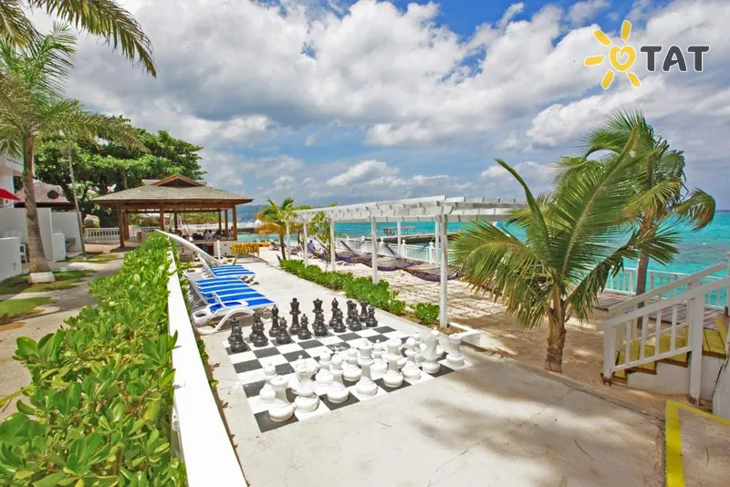 Фото отеля Grand Decameron Montego Beach 3* Montegobeja Jamaika ārpuse un baseini