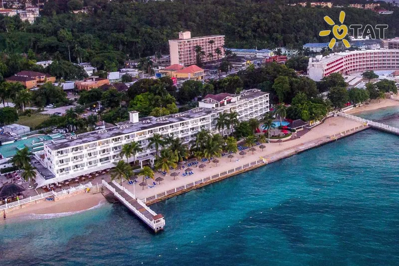 Фото отеля Grand Decameron Montego Beach 3* Montegobeja Jamaika ārpuse un baseini