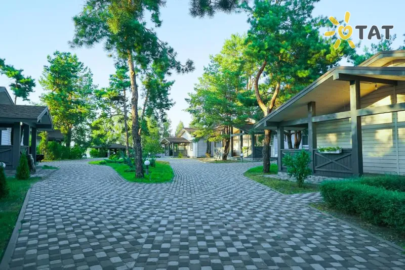 Фото отеля Perlyna Resort 4* Čerkasai Ukraina išorė ir baseinai