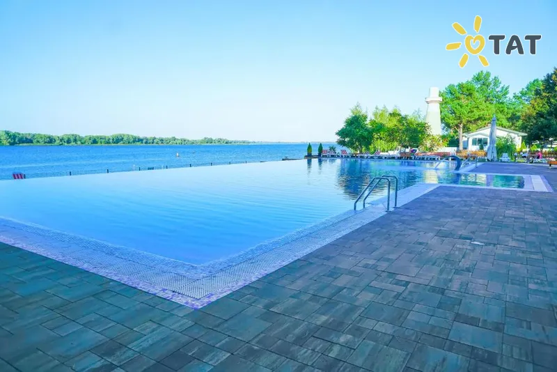 Фото отеля Perlyna Resort 4* Čerkasai Ukraina išorė ir baseinai