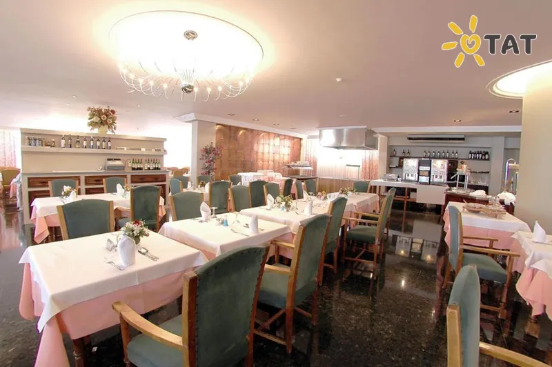 Фото отеля Arenal Hotel 3* о. Ибица Испания бары и рестораны