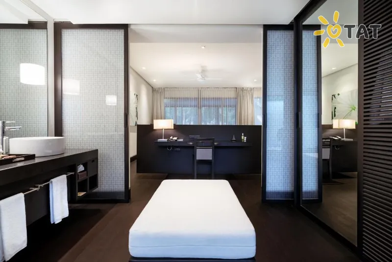 Фото отеля Twinpalms Surin Beach Phuket 5* о. Пхукет Таиланд номера