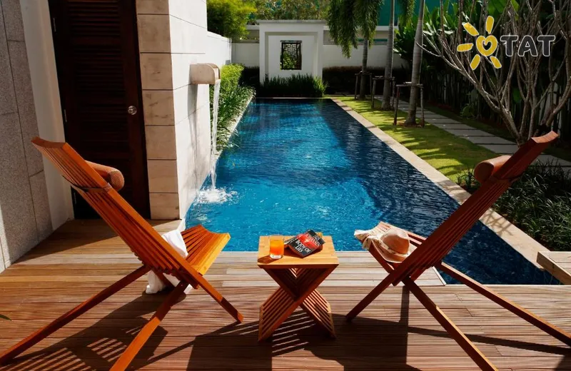 Фото отеля Two Villas Holiday Oxygen Villa Bangtao beach 4* о. Пхукет Таиланд экстерьер и бассейны