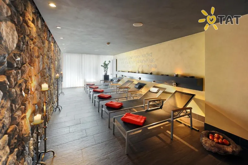 Фото отеля Eiger Mountain & Soul Resort 4* Grindelvalds Šveice spa